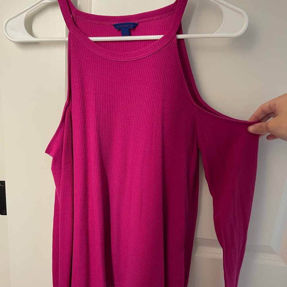 Aeropostale long sleeve shoulder cutout top
